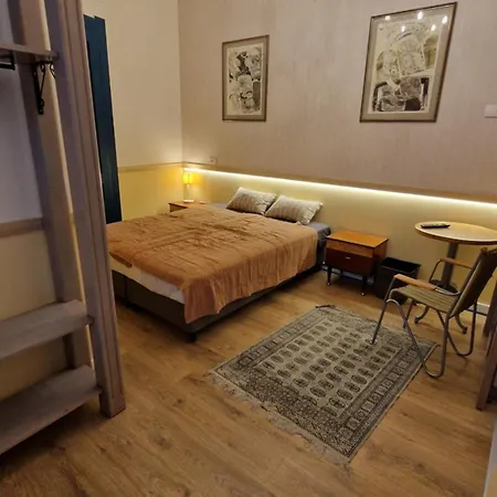 Rose Gardens 3* ヴルシャツ