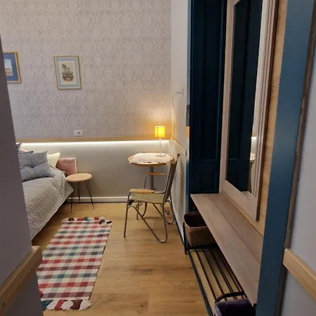 Rose Gardens ベッド・アンド・ブレックファスト 3*