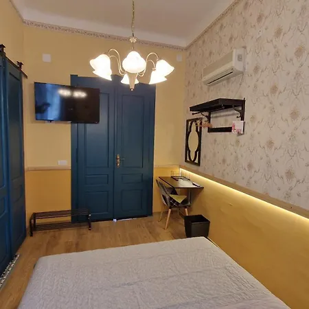 Rose Gardens 3* ヴルシャツ